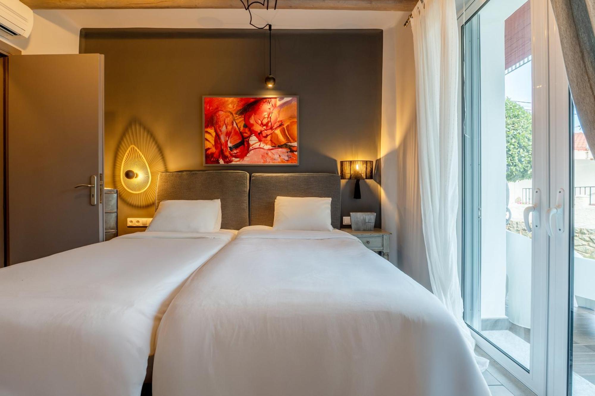 Tyros Boutique Houses Villas Room photo